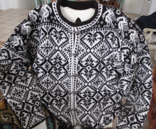 Berit's Double Hearts Sweater