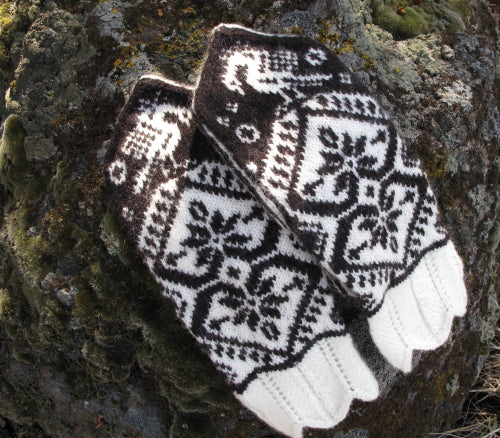 Berit's Double Hearts Glittens