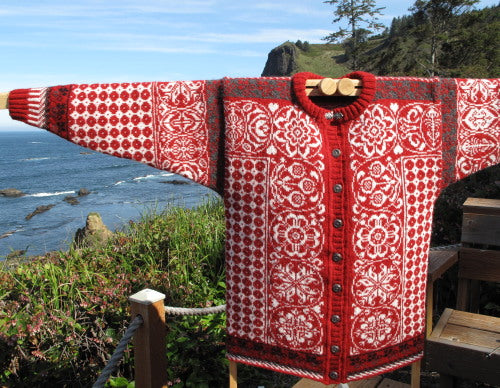 Tracy's Sirkler Sweater