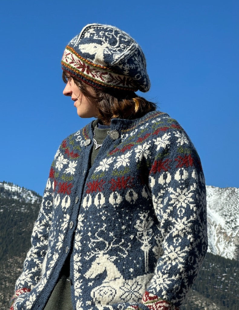 Reindeer Tracks 5-Sided Cap